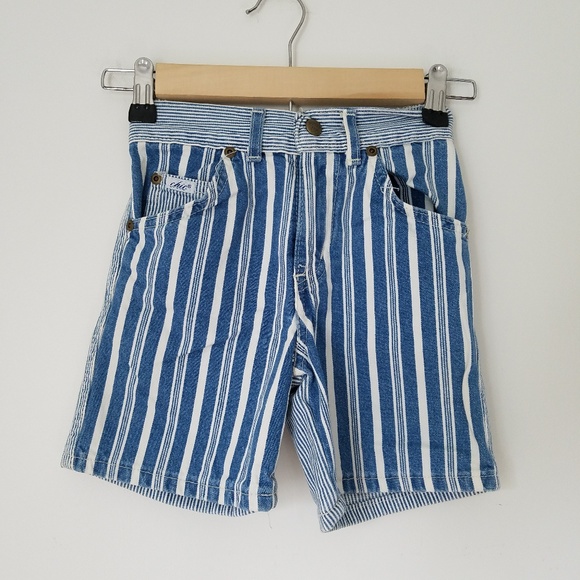 Vintage Chic blue and white stripe shorts - Picture 2 of 6